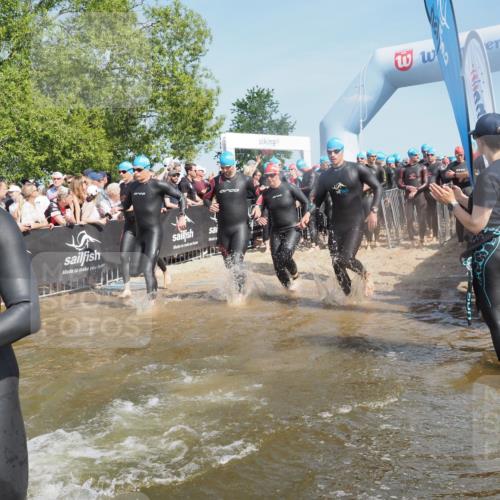 22.06.2025 - Viking Triathlon KatJ http://msf.ph/oto/8064892 22.06.2025 10:05:03 Schwimmen 197, 232, 254, 295, 362, 386, 394, 407, 416, 423, 500, 509, 527, 605, 620 meine-sportfotos.de