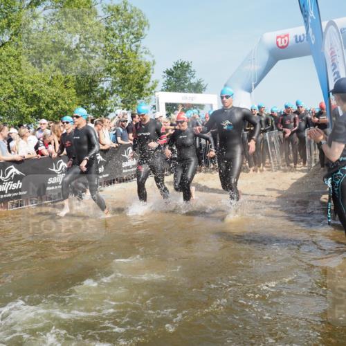 22.06.2025 - Viking Triathlon KatJ http://msf.ph/oto/8064895 22.06.2025 10:05:03 Schwimmen 197, 232, 254, 295, 362, 386, 394, 407, 416, 423, 500, 509, 527, 605, 620 meine-sportfotos.de