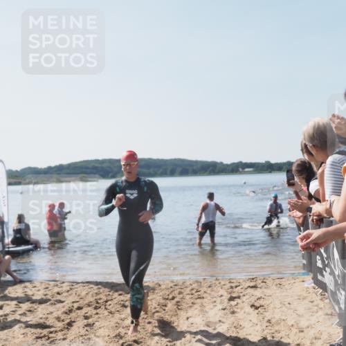 22.06.2025 - Viking Triathlon MichiJ http://msf.ph/oto/8064902 22.06.2025 10:29:37 Schwimmen 6, 612 meine-sportfotos.de