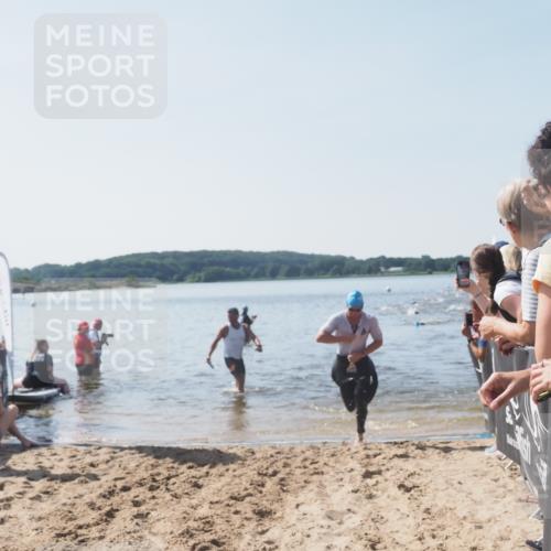 22.06.2025 - Viking Triathlon MichiJ http://msf.ph/oto/8064910 22.06.2025 10:29:42 Schwimmen 6 meine-sportfotos.de