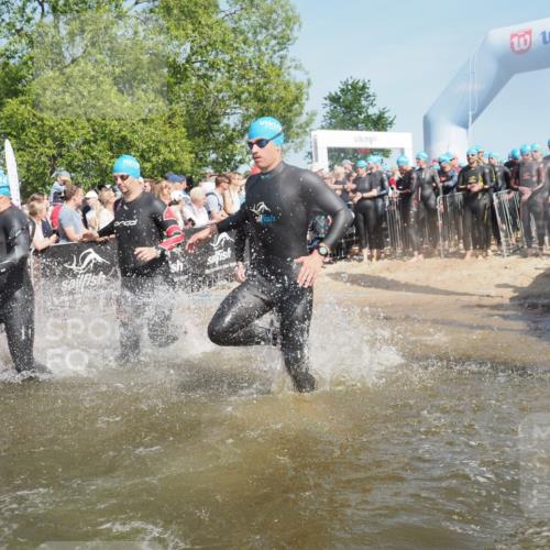 22.06.2025 - Viking Triathlon KatJ http://msf.ph/oto/8064914 22.06.2025 10:05:04 Schwimmen 197, 232, 254, 362, 386, 388, 394, 395, 407, 416, 423, 500, 527, 605, 620 meine-sportfotos.de