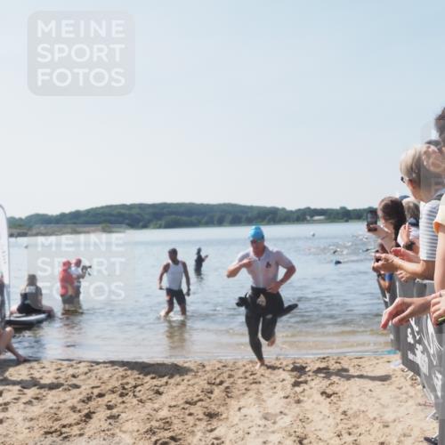 22.06.2025 - Viking Triathlon MichiJ http://msf.ph/oto/8064915 22.06.2025 10:29:42 Schwimmen 6 meine-sportfotos.de