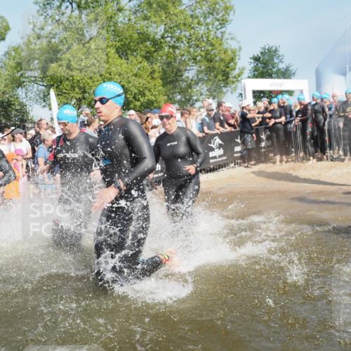 22.06.2025 - Viking Triathlon KatJ http://msf.ph/oto/8064923 22.06.2025 10:05:04 Schwimmen 197, 232, 254, 362, 386, 388, 394, 395, 407, 416, 423, 500, 527, 605, 620 meine-sportfotos.de