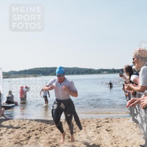 22.06.2025 - Viking Triathlon MichiJ http://msf.ph/oto/8064925 22.06.2025 10:29:43 Schwimmen 6 meine-sportfotos.de
