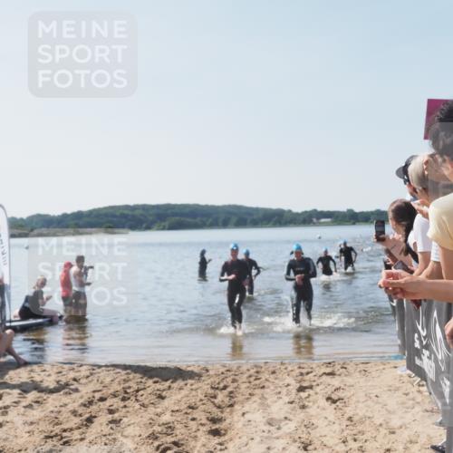 22.06.2025 - Viking Triathlon MichiJ http://msf.ph/oto/8064940 22.06.2025 10:30:01 Schwimmen 175, 203, 264, 299, 374, 473 meine-sportfotos.de