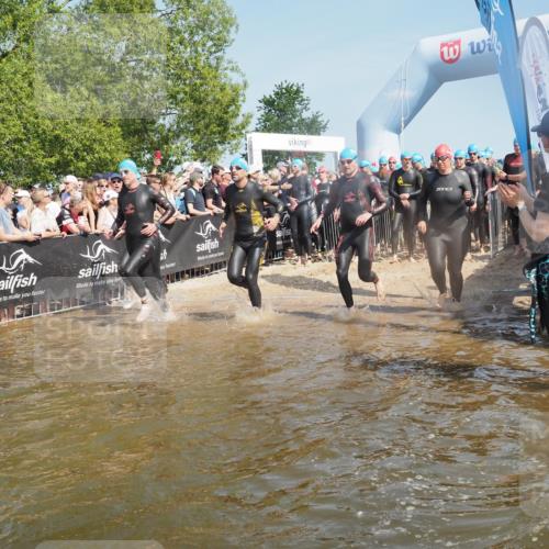 22.06.2025 - Viking Triathlon KatJ http://msf.ph/oto/8064944 22.06.2025 10:05:08 Schwimmen 94, 197, 232, 291, 386, 388, 395, 407, 416, 423, 500, 605, 620, 627 meine-sportfotos.de