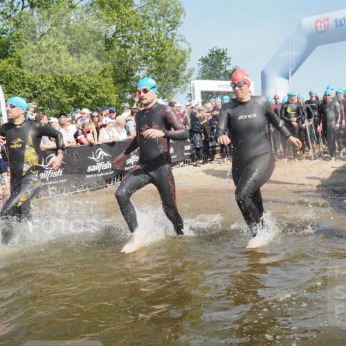 22.06.2025 - Viking Triathlon KatJ http://msf.ph/oto/8064968 22.06.2025 10:05:10 Schwimmen 94, 171, 172, 232, 291, 346, 386, 388, 389, 395, 407, 418, 500, 605, 627 meine-sportfotos.de
