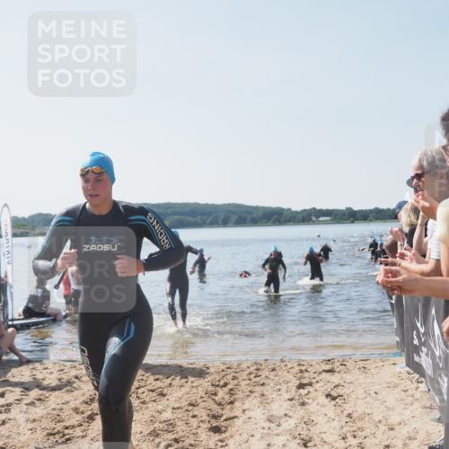 22.06.2025 - Viking Triathlon MichiJ http://msf.ph/oto/8064984 22.06.2025 10:30:06 Schwimmen 132, 175, 203, 264, 374, 491, 626 meine-sportfotos.de