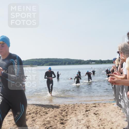 22.06.2025 - Viking Triathlon MichiJ http://msf.ph/oto/8064986 22.06.2025 10:30:06 Schwimmen 132, 175, 203, 264, 374, 491, 626 meine-sportfotos.de