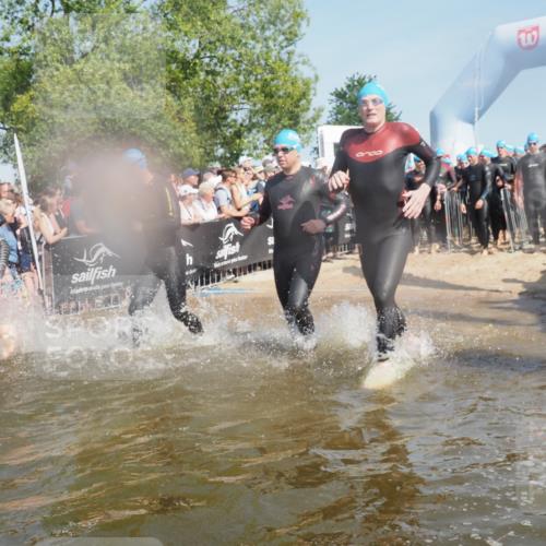 22.06.2025 - Viking Triathlon KatJ http://msf.ph/oto/8065012 22.06.2025 10:05:15 Schwimmen 57, 59, 61, 94, 138, 171, 172, 291, 346, 388, 389, 395, 418, 536, 627 meine-sportfotos.de