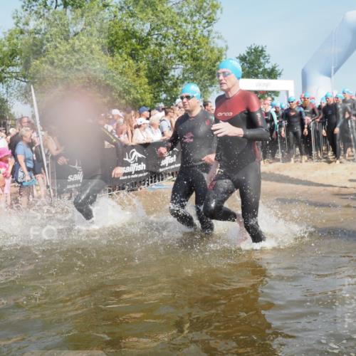 22.06.2025 - Viking Triathlon KatJ http://msf.ph/oto/8065016 22.06.2025 10:05:16 Schwimmen 57, 59, 61, 94, 138, 171, 172, 291, 346, 388, 389, 395, 418, 536, 627 meine-sportfotos.de
