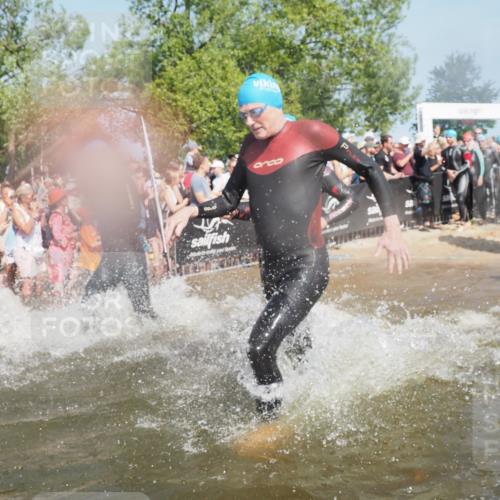 22.06.2025 - Viking Triathlon KatJ http://msf.ph/oto/8065025 22.06.2025 10:05:16 Schwimmen 57, 59, 61, 94, 138, 171, 172, 291, 346, 388, 389, 395, 418, 536, 627 meine-sportfotos.de