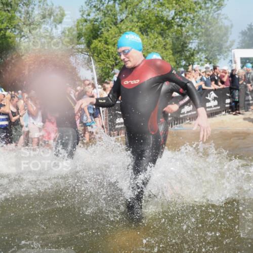 22.06.2025 - Viking Triathlon KatJ http://msf.ph/oto/8065027 22.06.2025 10:05:16 Schwimmen 57, 59, 61, 94, 138, 171, 172, 291, 346, 388, 389, 395, 418, 536, 627 meine-sportfotos.de