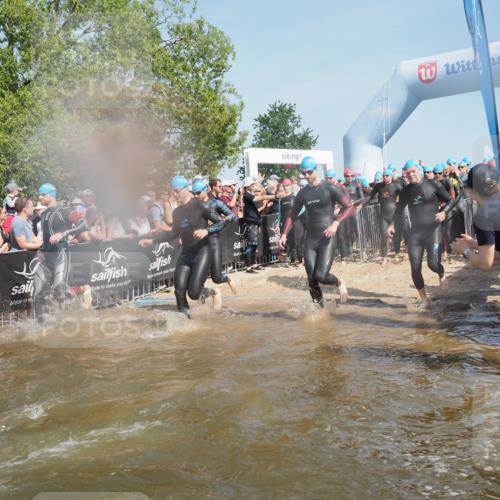 22.06.2025 - Viking Triathlon KatJ http://msf.ph/oto/8065045 22.06.2025 10:05:18 Schwimmen 57, 59, 61, 94, 138, 171, 172, 291, 314, 346, 388, 389, 395, 418, 536, 627 meine-sportfotos.de