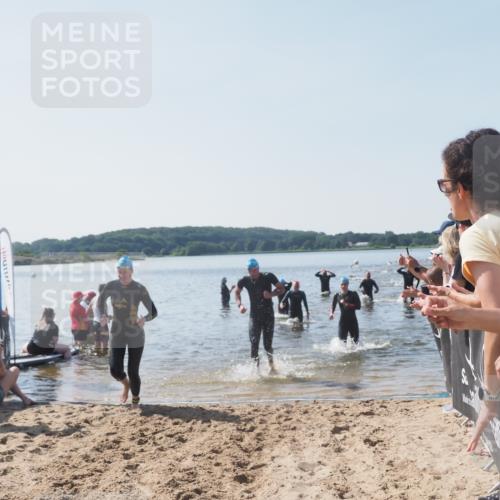 22.06.2025 - Viking Triathlon MichiJ http://msf.ph/oto/8065054 22.06.2025 10:30:14 Schwimmen 132, 175, 203, 374, 381, 491, 626, 643 meine-sportfotos.de