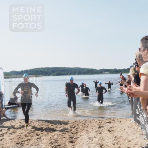 22.06.2025 - Viking Triathlon MichiJ http://msf.ph/oto/8065059 22.06.2025 10:30:14 Schwimmen 132, 175, 203, 374, 381, 491, 626, 643 meine-sportfotos.de