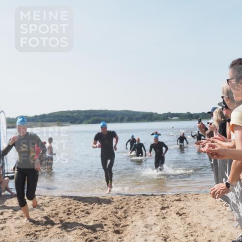 22.06.2025 - Viking Triathlon MichiJ http://msf.ph/oto/8065063 22.06.2025 10:30:14 Schwimmen 132, 175, 203, 374, 381, 491, 626, 643 meine-sportfotos.de