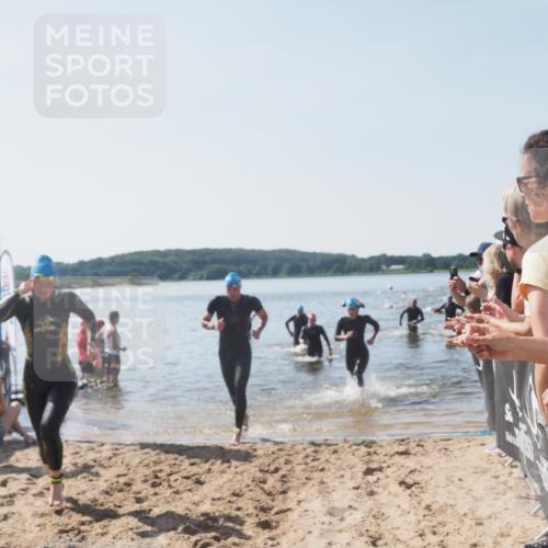 22.06.2025 - Viking Triathlon MichiJ http://msf.ph/oto/8065065 22.06.2025 10:30:15 Schwimmen 132, 175, 203, 374, 381, 491, 626, 643 meine-sportfotos.de