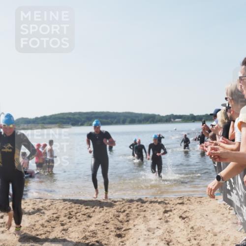 22.06.2025 - Viking Triathlon MichiJ http://msf.ph/oto/8065068 22.06.2025 10:30:15 Schwimmen 132, 175, 203, 374, 381, 491, 626, 643 meine-sportfotos.de