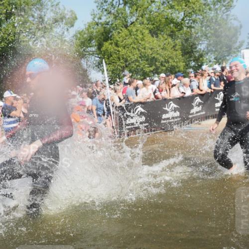 22.06.2025 - Viking Triathlon KatJ http://msf.ph/oto/8065084 22.06.2025 10:05:20 Schwimmen 57, 59, 61, 138, 171, 172, 228, 314, 346, 389, 418, 437, 536, 601, 655 meine-sportfotos.de