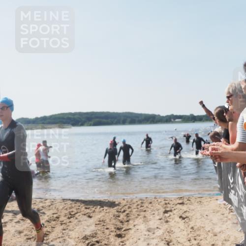 22.06.2025 - Viking Triathlon MichiJ http://msf.ph/oto/8065099 22.06.2025 10:30:18 Schwimmen 132, 374, 381, 491, 626, 643 meine-sportfotos.de