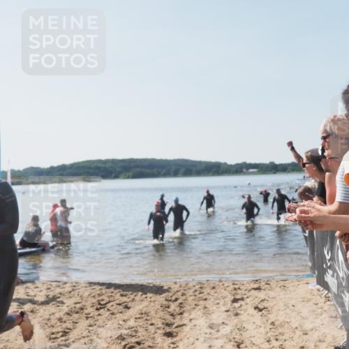 22.06.2025 - Viking Triathlon MichiJ http://msf.ph/oto/8065101 22.06.2025 10:30:18 Schwimmen 132, 374, 381, 491, 626, 643 meine-sportfotos.de
