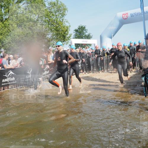 22.06.2025 - Viking Triathlon KatJ http://msf.ph/oto/8065109 22.06.2025 10:05:23 Schwimmen 57, 59, 61, 138, 171, 172, 228, 314, 346, 389, 418, 437, 536, 601, 655 meine-sportfotos.de