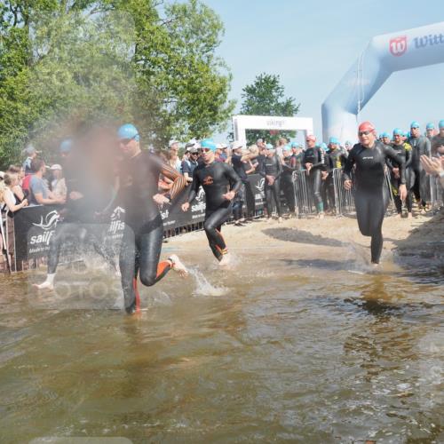 22.06.2025 - Viking Triathlon KatJ http://msf.ph/oto/8065114 22.06.2025 10:05:23 Schwimmen 57, 59, 61, 138, 171, 172, 228, 314, 346, 389, 418, 437, 536, 601, 655 meine-sportfotos.de