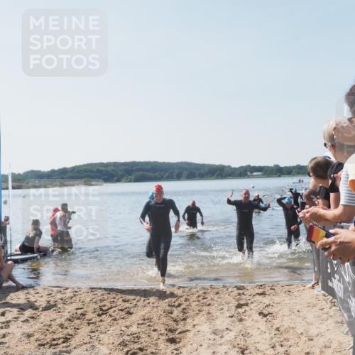 22.06.2025 - Viking Triathlon MichiJ http://msf.ph/oto/8065145 22.06.2025 10:30:23 Schwimmen 132, 381, 393, 491, 551, 626, 643 meine-sportfotos.de