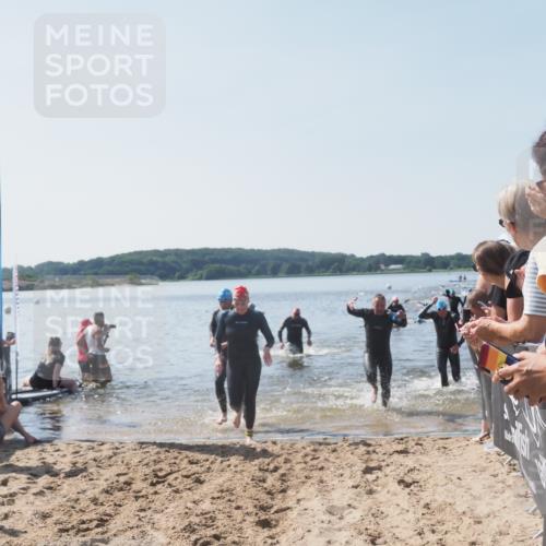 22.06.2025 - Viking Triathlon MichiJ http://msf.ph/oto/8065147 22.06.2025 10:30:24 Schwimmen 132, 381, 393, 491, 551, 626, 643 meine-sportfotos.de