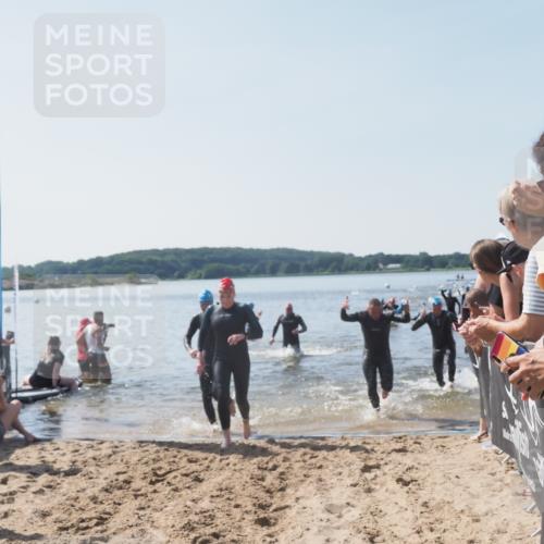 22.06.2025 - Viking Triathlon MichiJ http://msf.ph/oto/8065150 22.06.2025 10:30:24 Schwimmen 132, 381, 393, 491, 551, 626, 643 meine-sportfotos.de