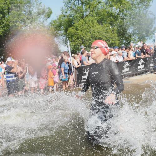 22.06.2025 - Viking Triathlon KatJ http://msf.ph/oto/8065154 22.06.2025 10:05:25 Schwimmen 57, 59, 61, 138, 150, 167, 181, 228, 314, 437, 536, 538, 601, 654, 655 meine-sportfotos.de