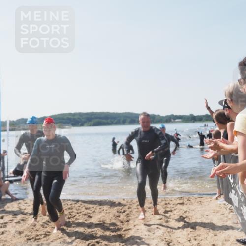 22.06.2025 - Viking Triathlon MichiJ http://msf.ph/oto/8065164 22.06.2025 10:30:25 Schwimmen 132, 381, 393, 491, 551, 626, 643 meine-sportfotos.de