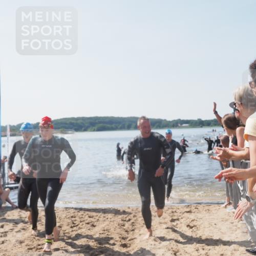 22.06.2025 - Viking Triathlon MichiJ http://msf.ph/oto/8065165 22.06.2025 10:30:26 Schwimmen 132, 381, 393, 491, 551, 626, 643 meine-sportfotos.de
