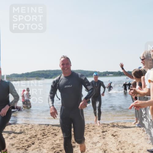 22.06.2025 - Viking Triathlon MichiJ http://msf.ph/oto/8065172 22.06.2025 10:30:26 Schwimmen 132, 381, 393, 491, 551, 626, 643 meine-sportfotos.de