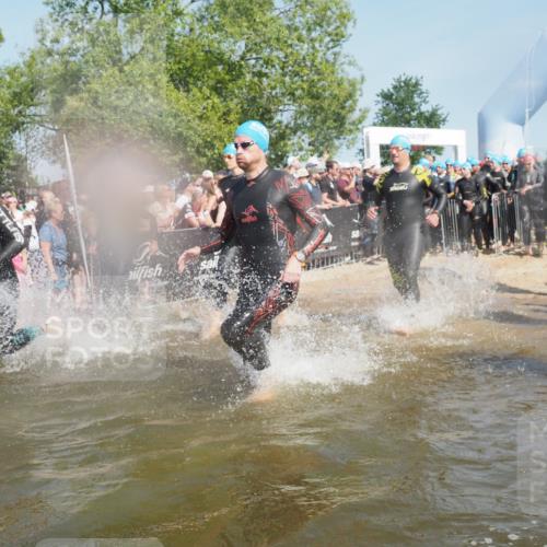 22.06.2025 - Viking Triathlon KatJ http://msf.ph/oto/8065187 22.06.2025 10:05:29 Schwimmen 22, 61, 150, 167, 181, 210, 228, 314, 437, 439, 462, 538, 601, 603, 654, 655 meine-sportfotos.de