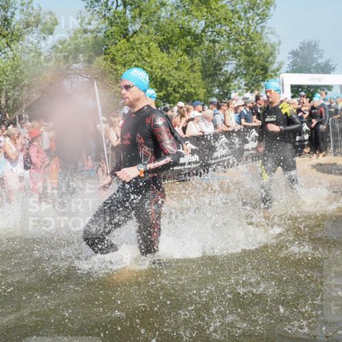 22.06.2025 - Viking Triathlon KatJ http://msf.ph/oto/8065195 22.06.2025 10:05:30 Schwimmen 22, 150, 167, 181, 210, 228, 314, 437, 439, 462, 538, 601, 603, 654, 655 meine-sportfotos.de