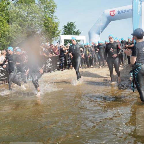 22.06.2025 - Viking Triathlon KatJ http://msf.ph/oto/8065213 22.06.2025 10:05:33 Schwimmen 22, 150, 167, 181, 210, 228, 437, 439, 462, 538, 553, 601, 603, 654, 655 meine-sportfotos.de