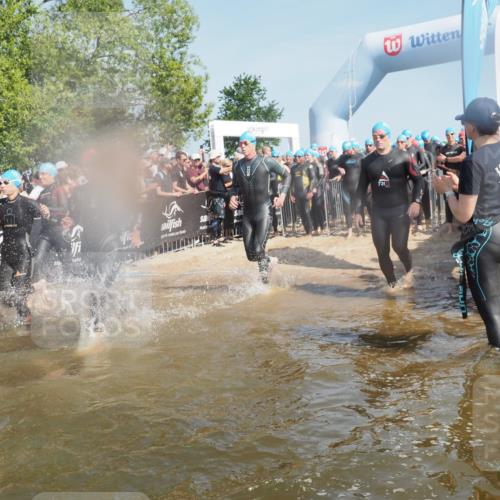 22.06.2025 - Viking Triathlon KatJ http://msf.ph/oto/8065216 22.06.2025 10:05:33 Schwimmen 22, 150, 167, 181, 210, 228, 437, 439, 462, 538, 553, 601, 603, 654, 655 meine-sportfotos.de