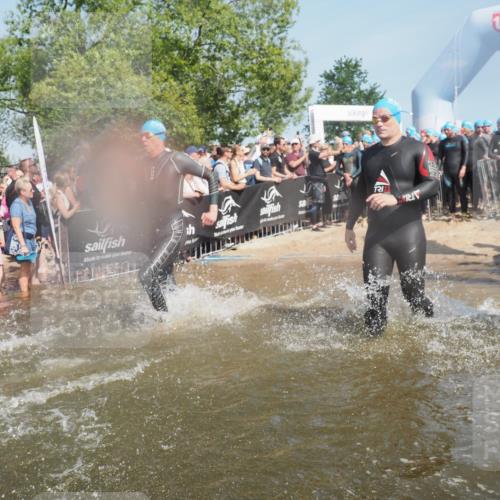 22.06.2025 - Viking Triathlon KatJ http://msf.ph/oto/8065237 22.06.2025 10:05:35 Schwimmen 22, 65, 83, 150, 167, 181, 210, 361, 439, 462, 511, 538, 553, 603, 654 meine-sportfotos.de