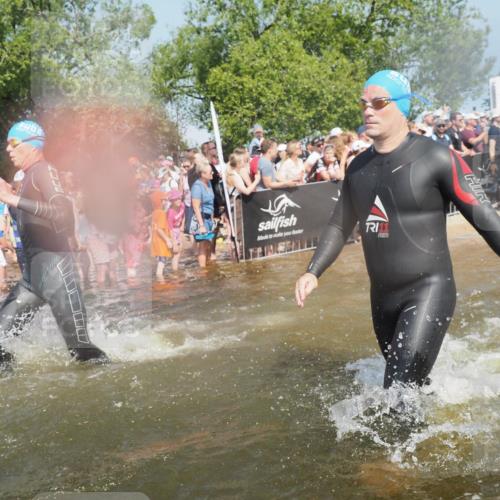 22.06.2025 - Viking Triathlon KatJ http://msf.ph/oto/8065263 22.06.2025 10:05:36 Schwimmen 22, 65, 83, 150, 167, 181, 210, 361, 439, 462, 511, 538, 553, 603, 654 meine-sportfotos.de