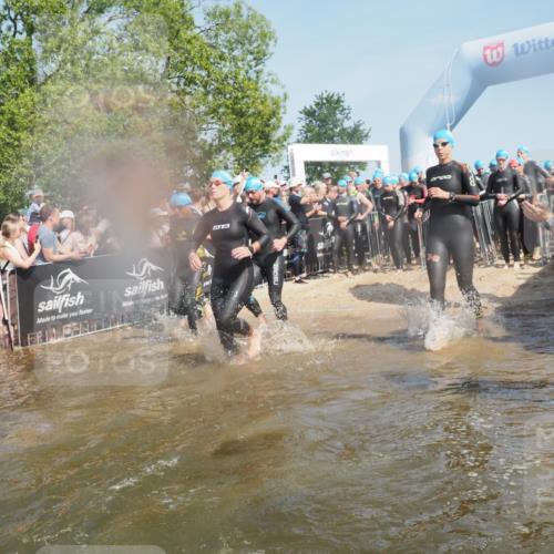 22.06.2025 - Viking Triathlon KatJ http://msf.ph/oto/8065276 22.06.2025 10:05:38 Schwimmen 22, 65, 83, 135, 150, 167, 181, 194, 210, 361, 379, 439, 462, 511, 517, 538, 553, 603, 653, 654 meine-sportfotos.de