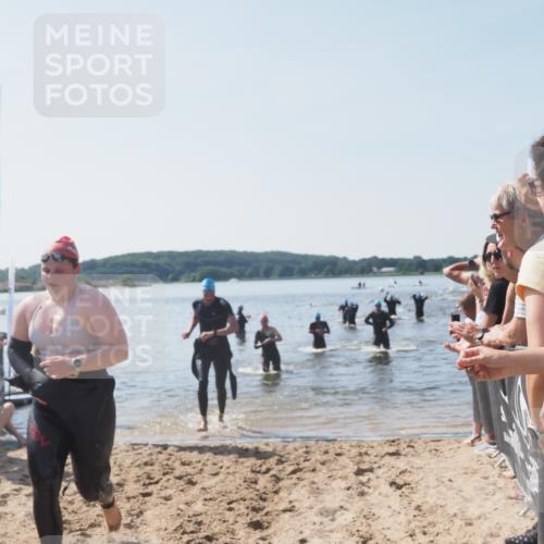 22.06.2025 - Viking Triathlon MichiJ http://msf.ph/oto/8065281 22.06.2025 10:30:50 Schwimmen 45, 162, 188, 444, 510, 630, 651 meine-sportfotos.de