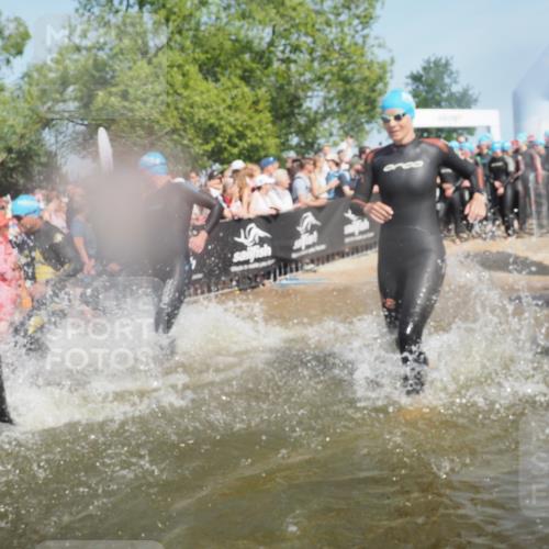 22.06.2025 - Viking Triathlon KatJ http://msf.ph/oto/8065297 22.06.2025 10:05:39 Schwimmen 22, 65, 83, 135, 167, 181, 194, 210, 361, 379, 439, 462, 511, 517, 538, 553, 603, 653, 654 meine-sportfotos.de