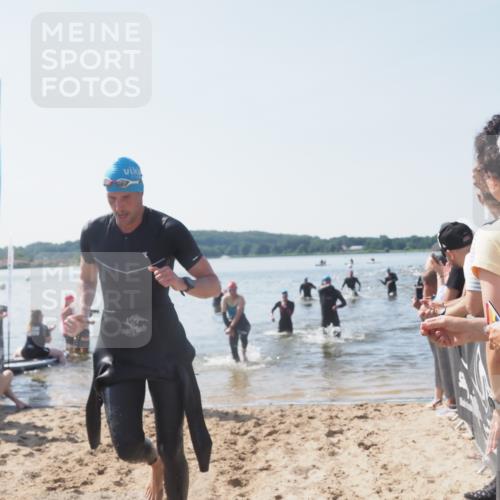 22.06.2025 - Viking Triathlon MichiJ http://msf.ph/oto/8065301 22.06.2025 10:30:53 Schwimmen 45, 162, 188, 347, 444, 510, 630 meine-sportfotos.de