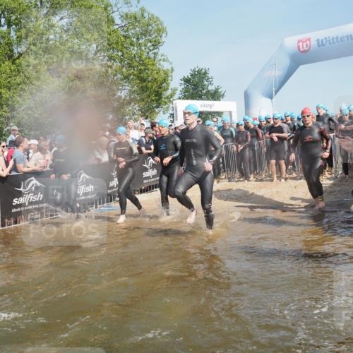 22.06.2025 - Viking Triathlon KatJ http://msf.ph/oto/8065326 22.06.2025 10:05:42 Schwimmen 22, 65, 83, 135, 194, 210, 361, 379, 439, 462, 511, 517, 553, 603, 653 meine-sportfotos.de