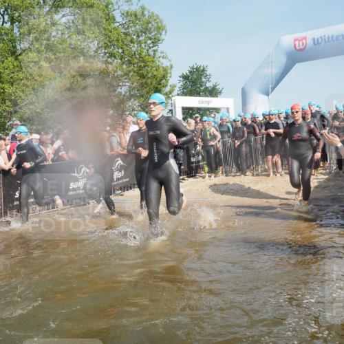 22.06.2025 - Viking Triathlon KatJ http://msf.ph/oto/8065331 22.06.2025 10:05:42 Schwimmen 22, 65, 83, 135, 194, 210, 361, 379, 439, 462, 511, 517, 553, 603, 653 meine-sportfotos.de
