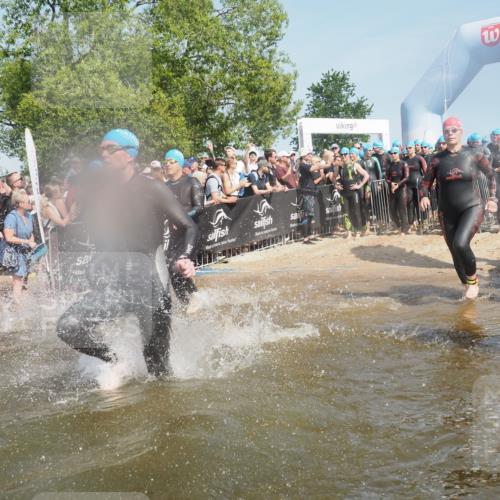 22.06.2025 - Viking Triathlon KatJ http://msf.ph/oto/8065342 22.06.2025 10:05:43 Schwimmen 22, 65, 83, 135, 194, 210, 361, 379, 439, 462, 511, 517, 553, 653 meine-sportfotos.de