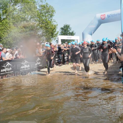 22.06.2025 - Viking Triathlon KatJ http://msf.ph/oto/8065390 22.06.2025 10:05:48 Schwimmen 65, 83, 128, 135, 194, 211, 275, 361, 379, 511, 517, 530, 633, 653 meine-sportfotos.de