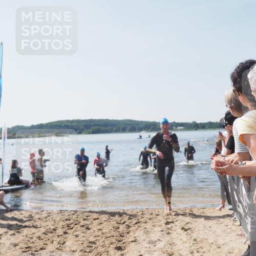 22.06.2025 - Viking Triathlon MichiJ http://msf.ph/oto/8065413 22.06.2025 10:31:08 Schwimmen 216, 237, 330, 347, 352, 510, 549 meine-sportfotos.de
